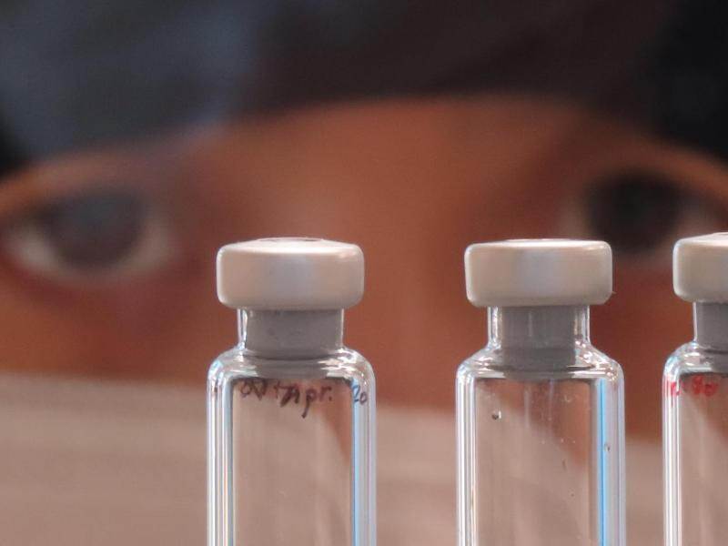 Astrazeneca-Impfstoff zu 70 Prozent wirksam gegen Covid-19 - Deutschland und Weltweit ...