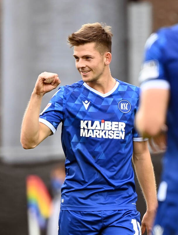 KSC überrascht und siegt gegen Greuther