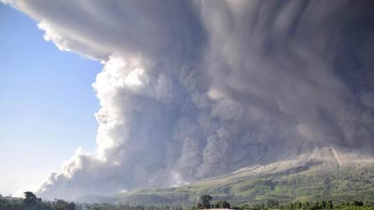Vulkanausbruch des Sinabung