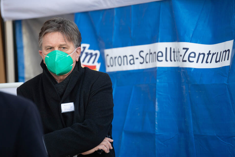Coronavirus - Schnelltests bei Drogeriemarkt DM