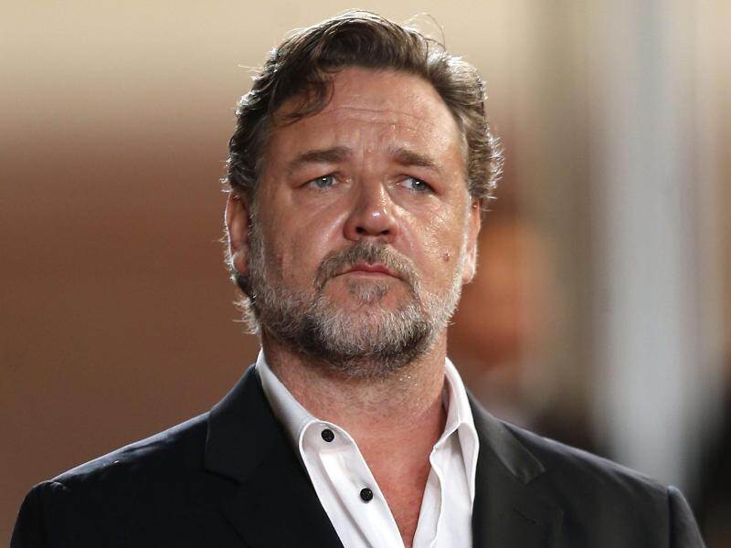 Russell Crowe trifft auf «Thor»-Donnergott Chris Hemsworth ...