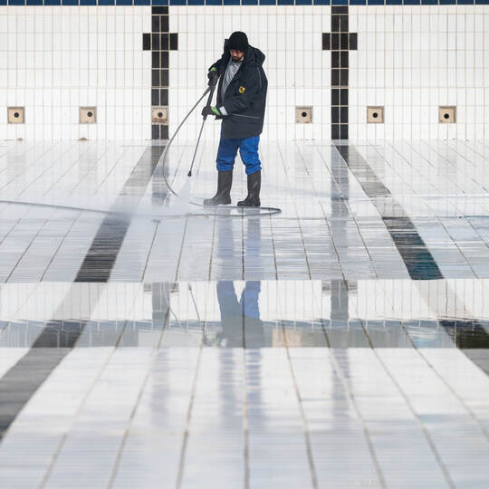 Vor dem Start der Freibadsaison - Stuttgart