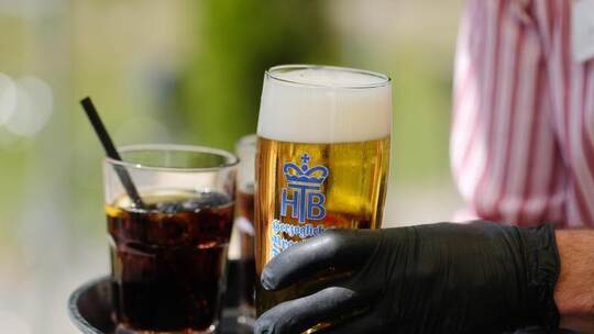 Jobverlust wegen Corona Jobverlust wegen Corona