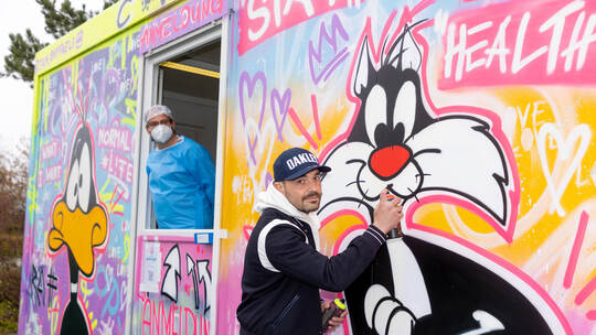 Graffiti an Neuenbürger Teststation