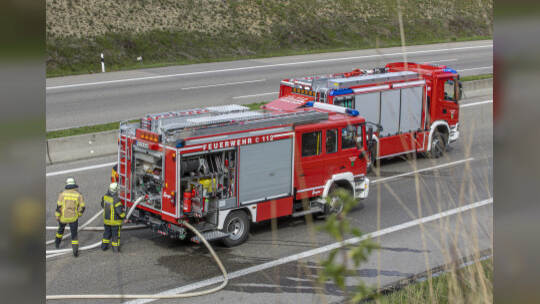 Brand LKW A8 Heimsheim PF Süd