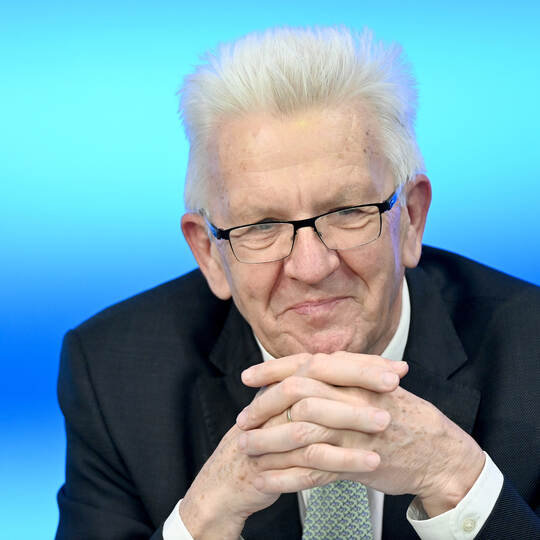 Regierungs- Pressekonferenz - Kretschmann