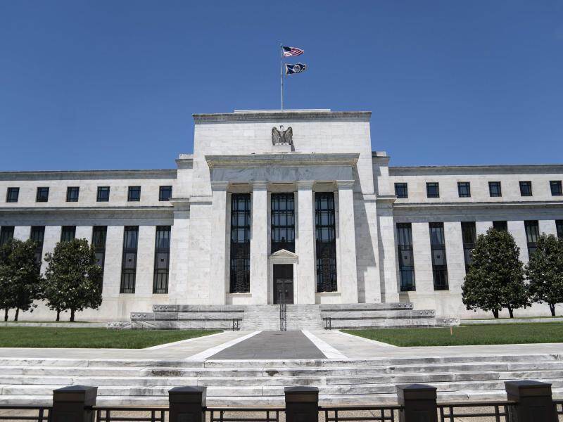 US-Notenbank bleibt locker - Zinserhöhungen rücken näher - Wirtschaft ...