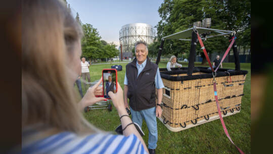 Gasometer Heißluftballon