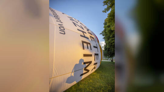 Gasometer Heißluftballon