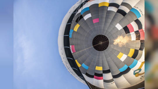 Gasometer Heißluftballon