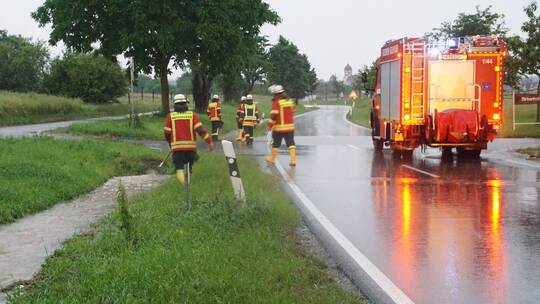 Neuhausen: Unwetter fordert die Feuerwehr