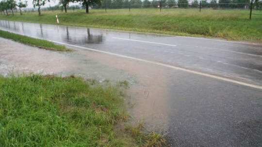 Neuhausen: Unwetter fordert die Feuerwehr