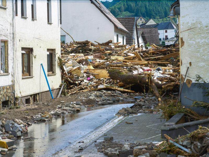 Mehr als 50 Tote nach Unwettern im Westen Deutschlands ...