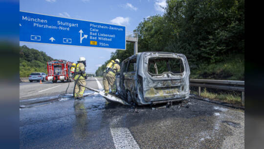 Fahrzeugbrand BAB A8 Pf-West