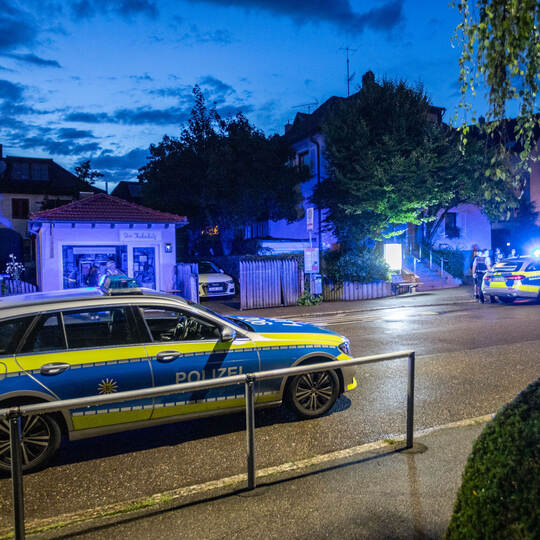 Mann in Esslingen durch Schüsse schwer verletzt