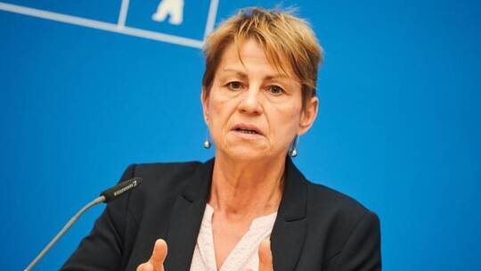 Elke Breitenbach Elke Breitenbach