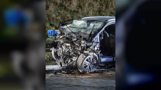 Schwerer VU BAB A8 PF-Ost Falschfahrer