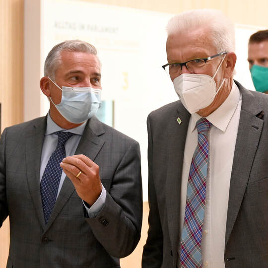 Regierungs-Pk zum Staatshaushaltsplan 2022