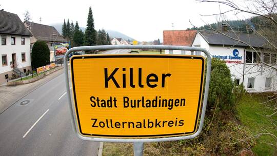 Killer-Ortsschild