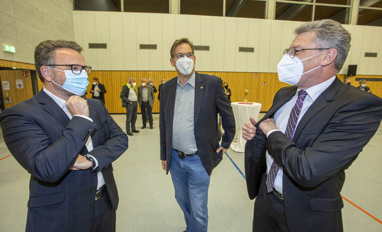 Neuhausen: Sabine Wagner ist neue Bürgermeisterin - Bildergalerie ...