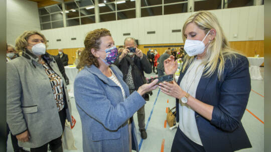 Bürgermeisterwahl Neuhausen Sabine Wagner