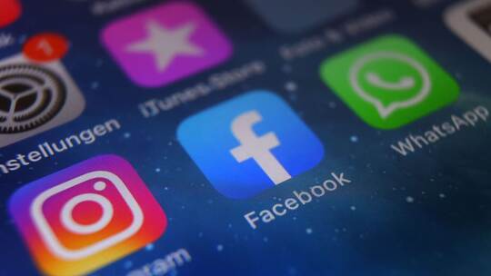 Instagram, Facebook und WhatsApp Instagram, Facebook und WhatsApp