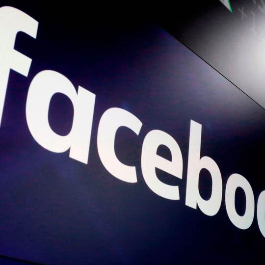 Facebook Facebook