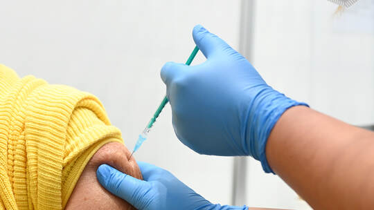 Booster gegen Corona: Für wen die Auffrischung jetzt wichtig ist