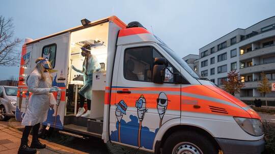 Testzentrum im Rettungswagen