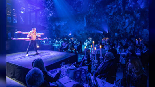 Calypso Dinner Show Gasometer