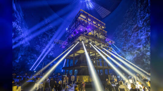 Calypso Dinner Show Gasometer