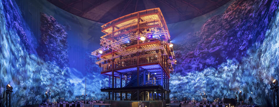 Calypso Dinner Show Gasometer