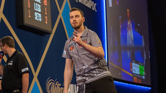 PDC World Darts Championship 2022 Florian Hempel (Germany) reacts, celebrates after winning his Round 2 match against Di