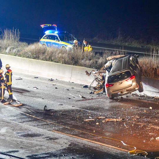 Ein Toter bei Verkehrsunfall auf der A5 nahe Renchen
