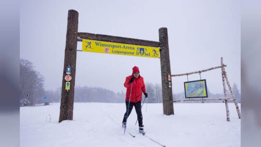Schneefall in Dobel am 02.04.2022