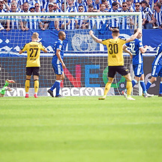Karlsruher SC - Dynamo Dresden