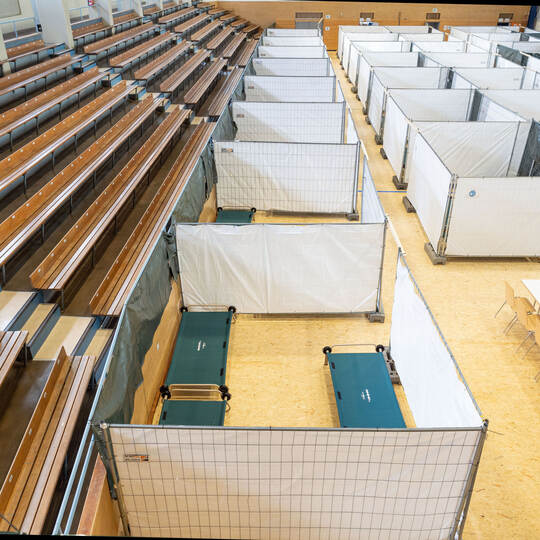 Jahnhalle für Flüchtlinge eingerichtet