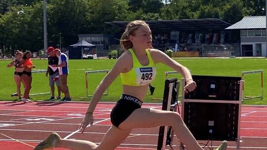 Leichtathletin des SV Büchenbronn gewinnt Dreisprung-Krimi - Sport ...
