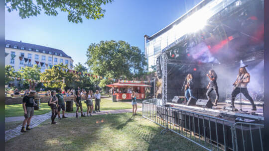 Schlosspark Open The Lions Rage