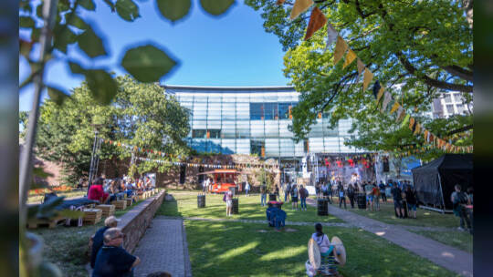 Schlosspark Open The Lions Rage