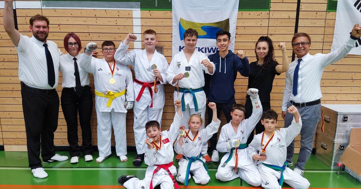 pforzheimer-taekwondo-asse-auf-dem-podest-sport-pforzheimer-zeitung