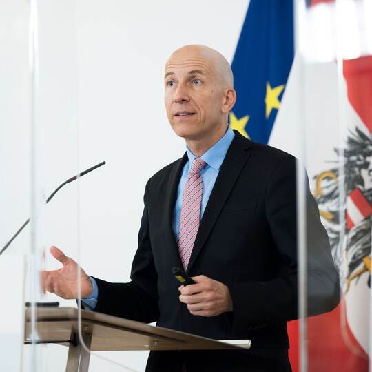 Martin Kocher Martin Kocher