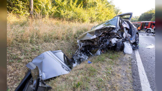 Verkehrsunfall B10 Ersinger Kreuz