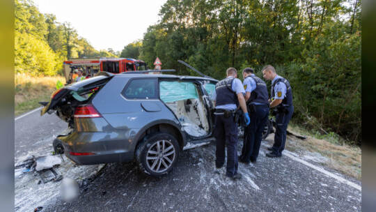 Verkehrsunfall B10 Ersinger Kreuz