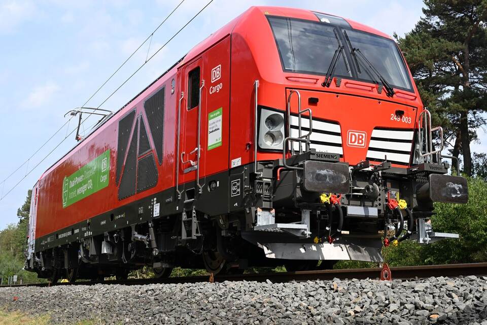 ZweikraftLok Alternative Antriebe auf der Schiene Wirtschaft