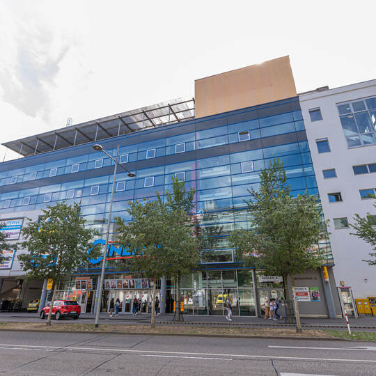 Cineplex Gebäude Zerrennerstraße