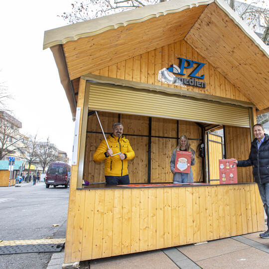 PZ Aktions Hütte Weihnachtsmarkt