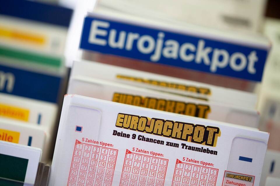 Eurojackpot wächst auf 120 Millionen Euro an Deutschland und Weltweit