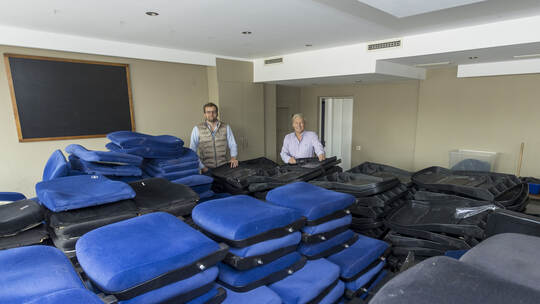 Rex Kino Stühle Geiger