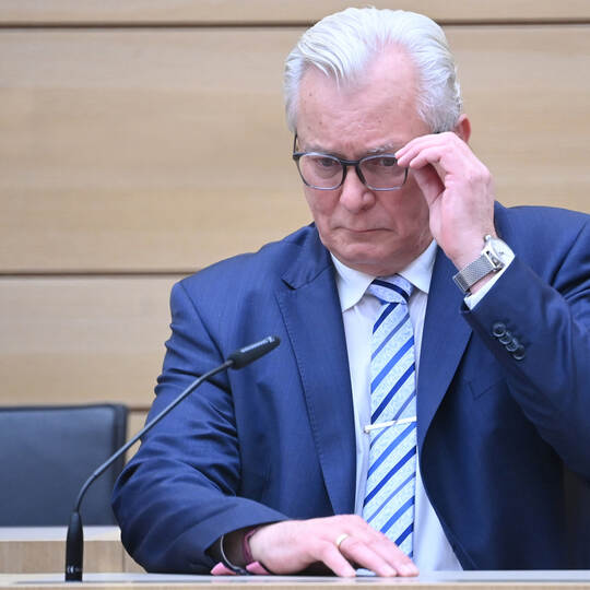 AfD-Fraktionschef Gögel tritt nach Strafbefehl zurück